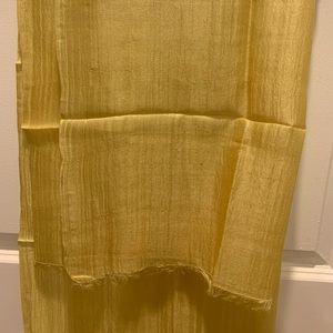 NWOT Episode yellow silk gauze scarf/ wrap